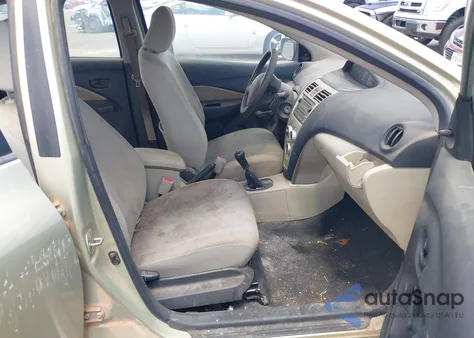 2007 Toyota Yaris z USA, uszkodzony, nr VIN JTDBT923971080950